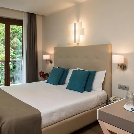 & Miramonti Hotel